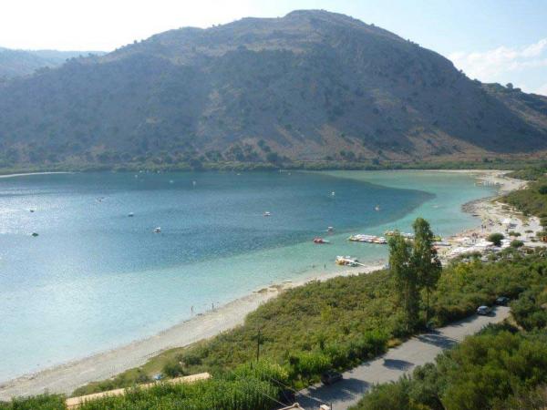 Kournas-lake-2